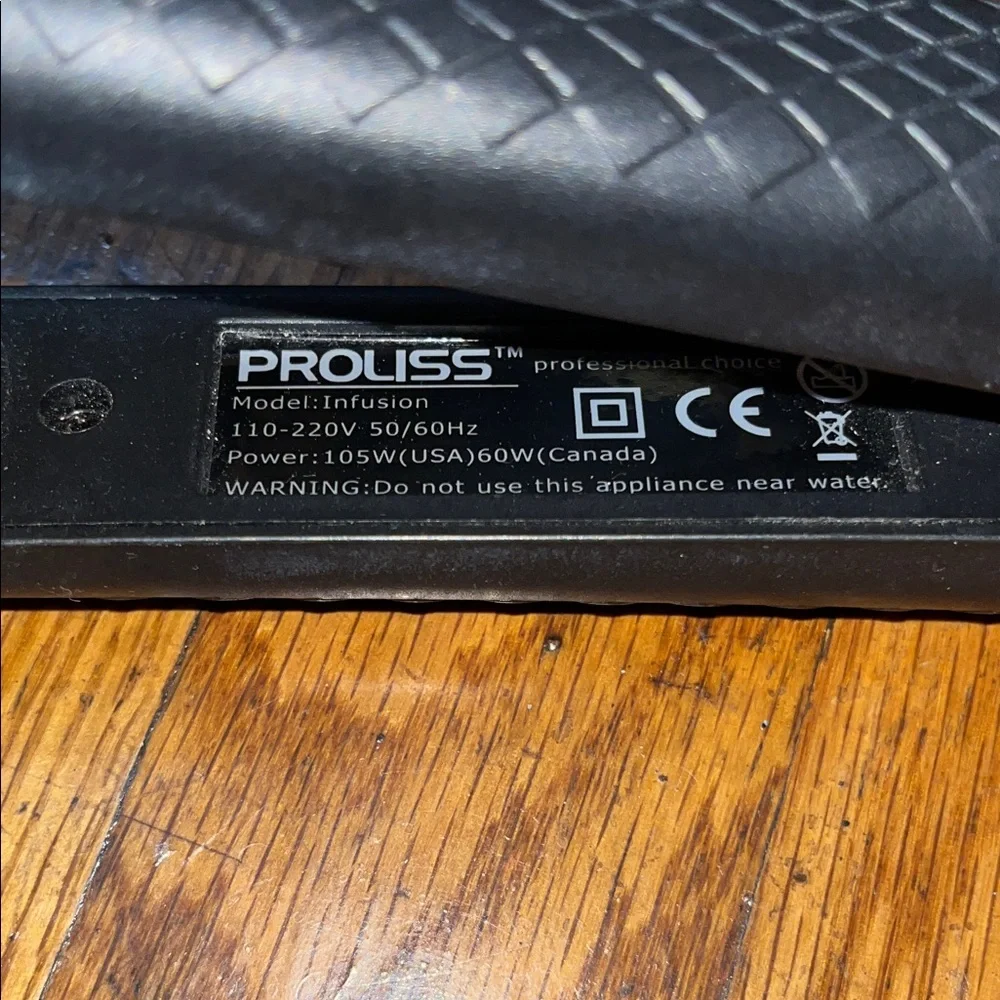 Proliss Infusion Flat Iron Black Hair Straightener